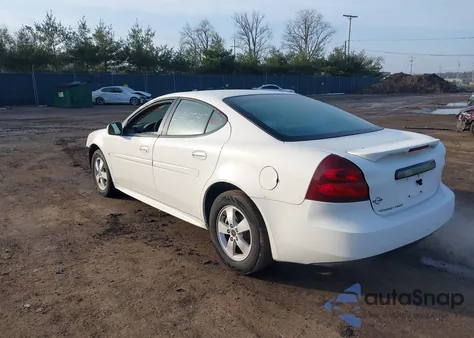2006 Pontiac Grand Prix z USA, uszkodzony, nr VIN 2G2WP552461125730